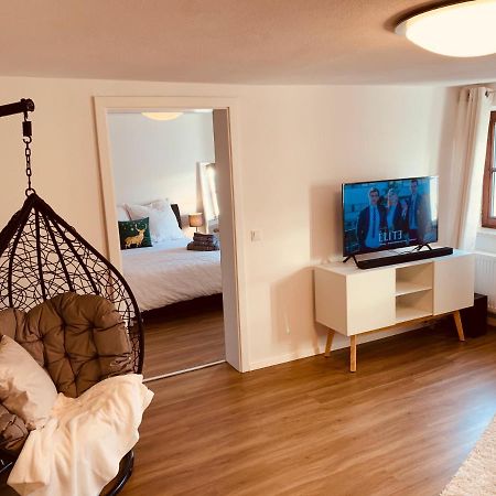 Felix Living 2, Cozy & Modern & Netflix Wohnung Mit Blick Ins Gruene Pasov Exteriér fotografie